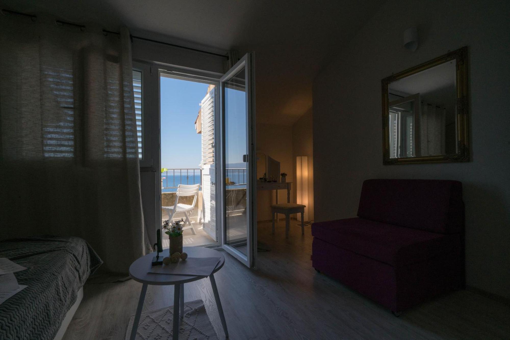 אומיס Apartments Sonata מראה חיצוני תמונה