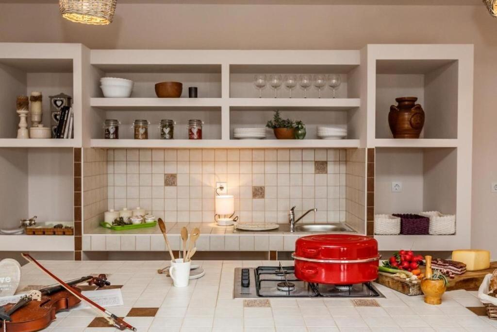 אומיס Apartments Sonata מראה חיצוני תמונה